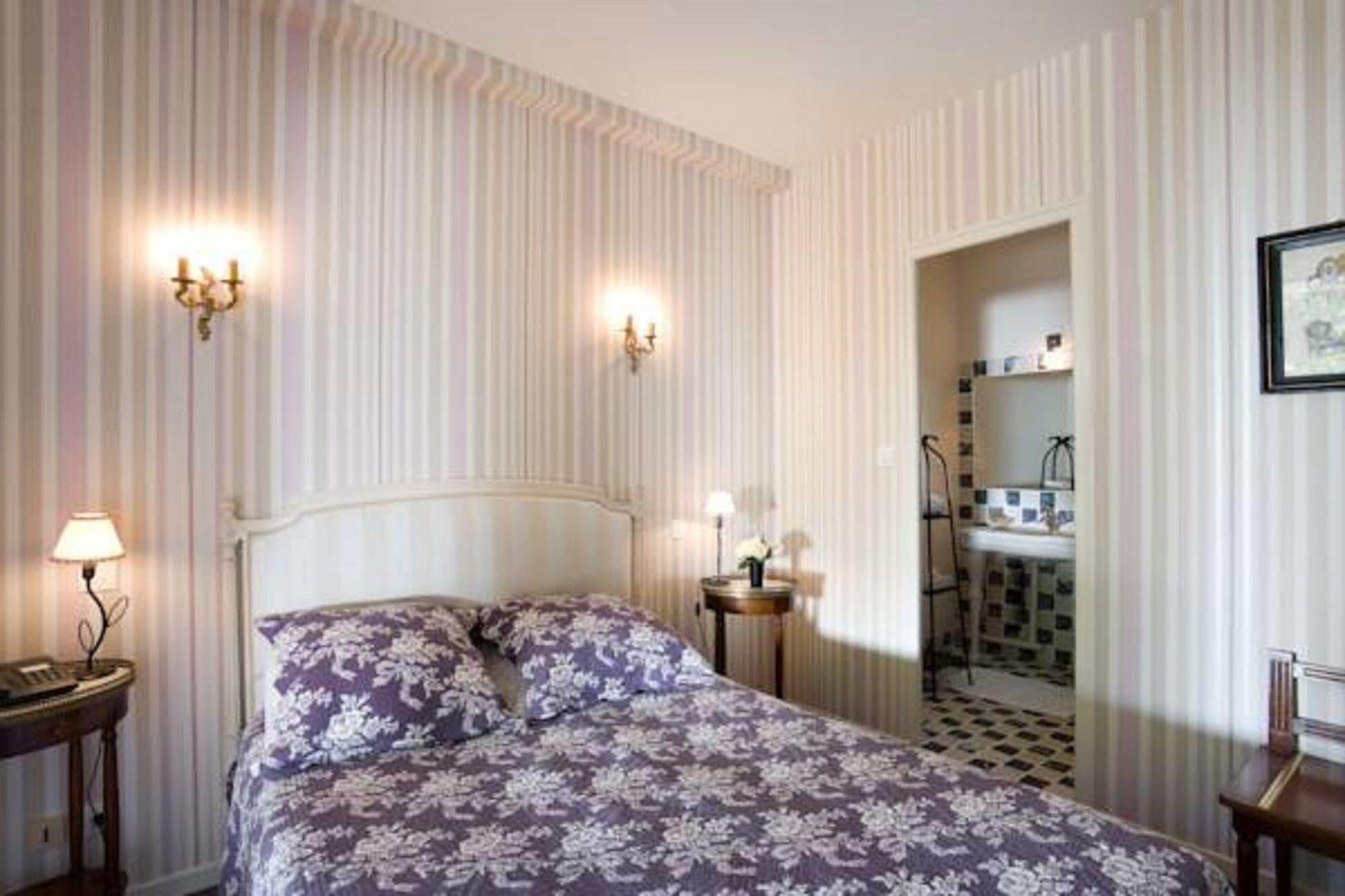 Auberge A La Bonne Idee Hotell Saint-Jean-aux-Bois  Exteriör bild